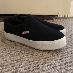 Slip-on Black Superga Platform Sneaker